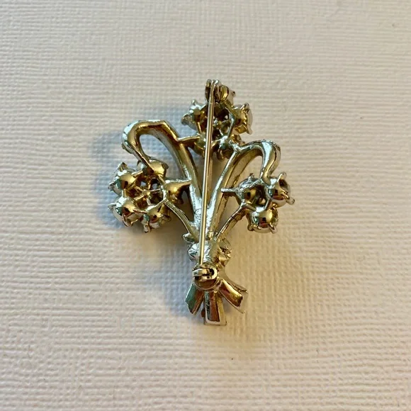 Vintage Rhinestone Brooch - Picture 4 of 4